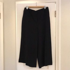 Dressy black wide leg cropped trousers - brand new